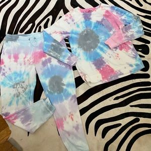 HANDMADE TIE DYE SWEATSUIT